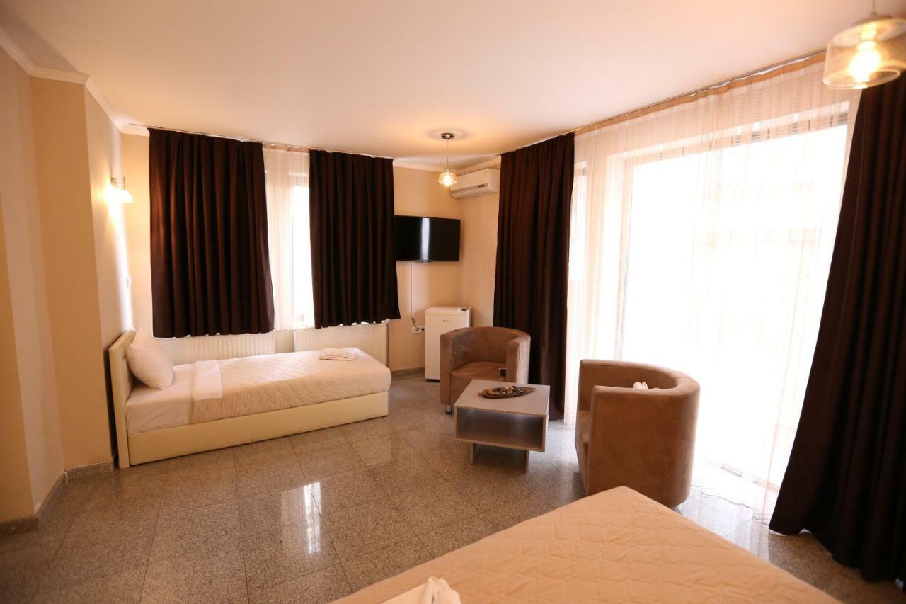 Hotel Korzo Bitola Buitenkant foto